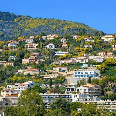 Marina - Stylish French Riviera Retreat Appartement *